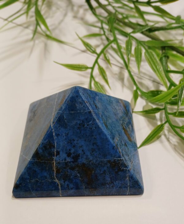 Lapis Lazuli - pyramide 6 cm